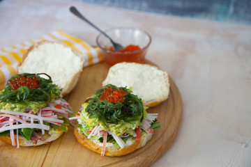 Hambuerguesa de Cangrejo y wacame