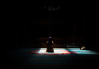 worship mosque  pray