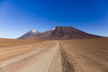 Fototapeta na wymiar endless roads in Atacama desert