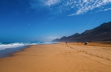 Fototapeta na wymiar Beautiful Cofete beach, Fuerteventura, Canary Islands, Spain in october 2019