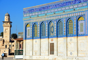 Blue Arabic mosaic tiles and details on the Dome of the Rock, Temple Mount, Jerusalem. Israel.