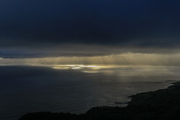 Fototapeta na wymiar God Rays in Maui