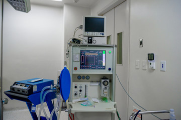 Apparatus for ventilation in the operating room.