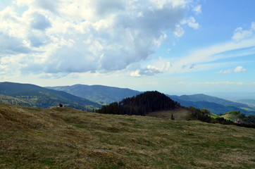 Gipfel des HInterwaldkopfs unter Wolken