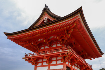 chinese temple building