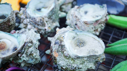 サザエの炭火焼（バーベキュー）