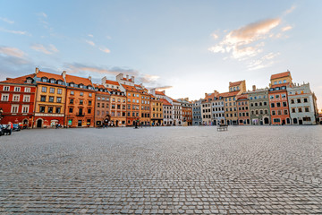 Old town square in Warsaw in spring day. Empty streets, no people © KoralFox