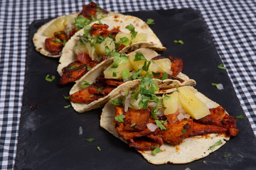 Tacos con pollo