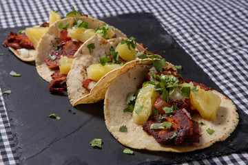 Tacos con pollo