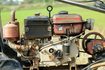 Outdated agricultural engines have been used for many years as a durable engine. Can be found everywhere in Asia.