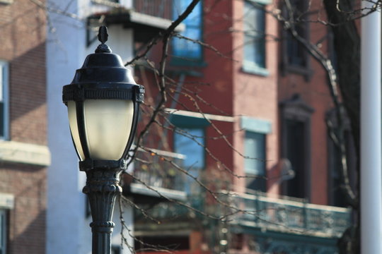 Brooklyn streetlamp
