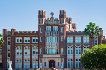 Landmark hall of main campus in new orleans