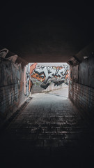 Fototapeta na wymiar graffiti tunnel