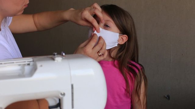 Instructions for making a respiratory mask at home. Pattern a respiratory mask