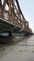 cau long bien bridge in hanoi