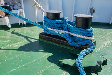 Great Idea Seaside Inspired Beach Decor Would Be Great For The Outdoor Curtains On A Deck Home Decor Hacks Rope Decor Easy Home Decor