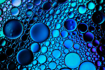 Blue bubbles in different sizes.