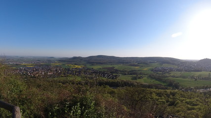 Naklejka premium Berge, Dorf, Panorama, Wald