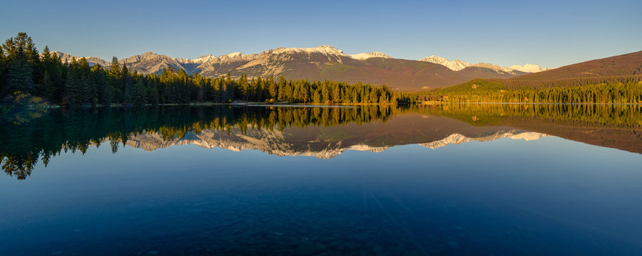 Anette Lake, Jasper Alberta Kanada travel destination