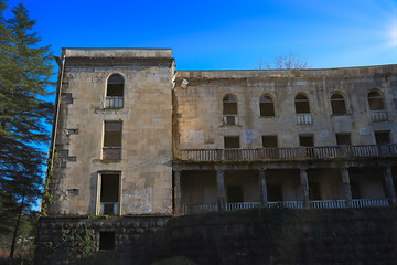Dilapidated sanatorium Savane - Tskaltubo