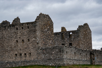 Fototapeta na wymiar scottish castle ruins