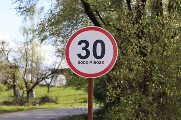 speed limitation 30