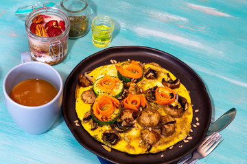 Omelette with mushrooms, for breakfast  por people on diet.