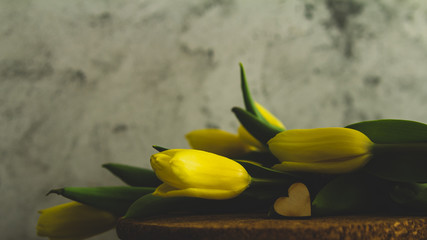 Bukiet wiosennych tulipanów 