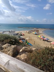 Obraz premium view of the beach in tel-aviv