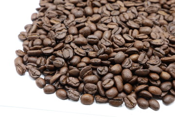 roasted coffee beans with background
