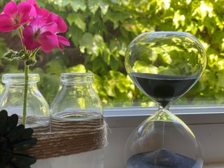 Counting the minutes in isolation