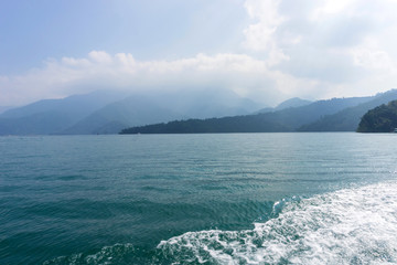 Fototapeta na wymiar Scenery of Sun Moon Lake in Taichung, Taiwan