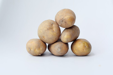 Fototapeta premium potatoes on a white background