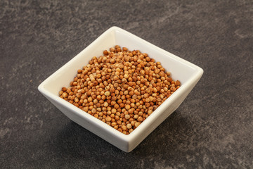Coriander seeds in the bowl