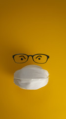 코로나 바이러스 방역마스크를 쓴모습