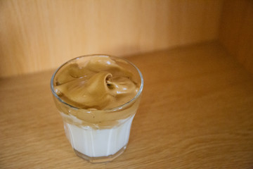 달고나 커피, Frothy Coffee, タルゴナコーヒー