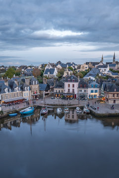 Port de Saint Goustan &agrave; Auray, en d&eacute;but de soir&eacute;e