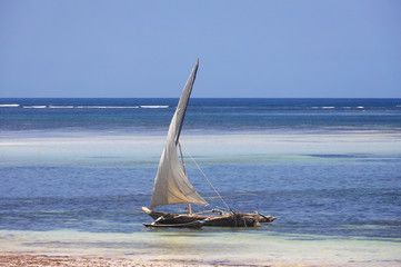 Obraz premium Boat at Diani Beach - Galu Beach - Kenya, Africa