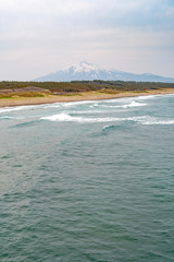 七里長浜から望む岩木山