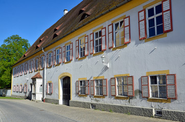 Fototapeta na wymiar Nordflügel Schloss Pötmes