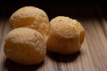 Saboroso Pão de queijo mineiro assado