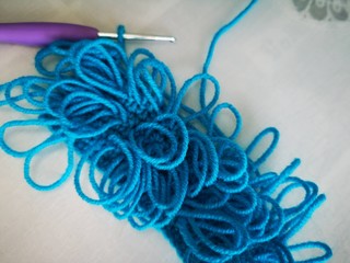 crocheting, elongated loops2