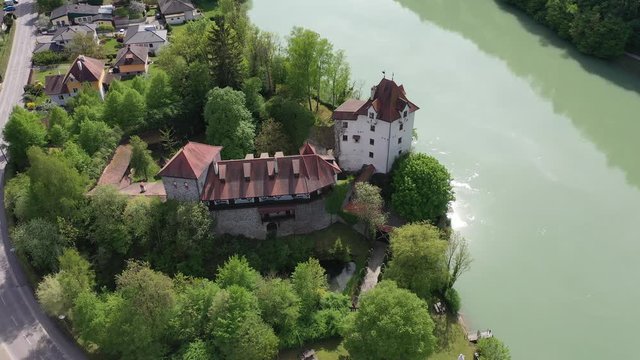 Burg Wernstein in Österreich Luftbilder | Hochwertige Drohnenaufnahmen von Burg Wernstein | Wernstein 
