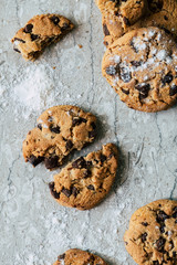 Cookies au chocolat et noisettes