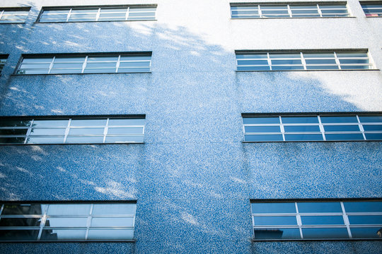 Big Blue Office Building In Italy 