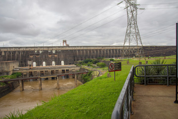 Fototapeta premium Central de Itaipu