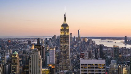 New York skyline day to night time lapse - Powered by Adobe