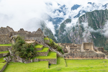 AL final del valle se llega a Machu Pichu