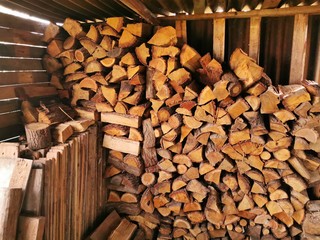 Drewutnia - drewno na opał