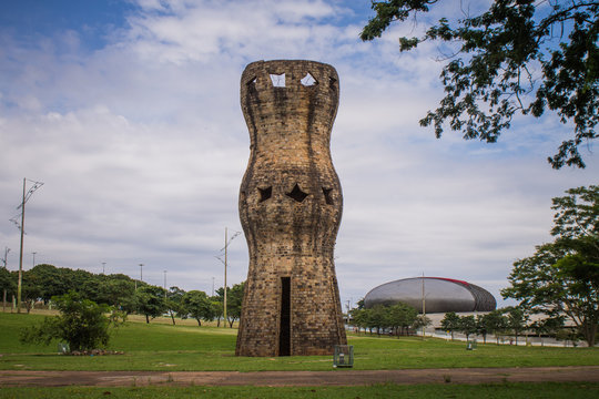 Nature in a big  city - Parque das Na&ccedil;&otilde;es Ind&iacute;genas - Campo Grande - Mato Grosso do Sul - Brazil